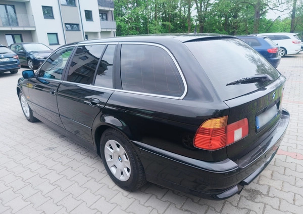 BMW Seria 5 cena 7900 przebieg: 258000, rok produkcji 2003 z Lubań małe 172
